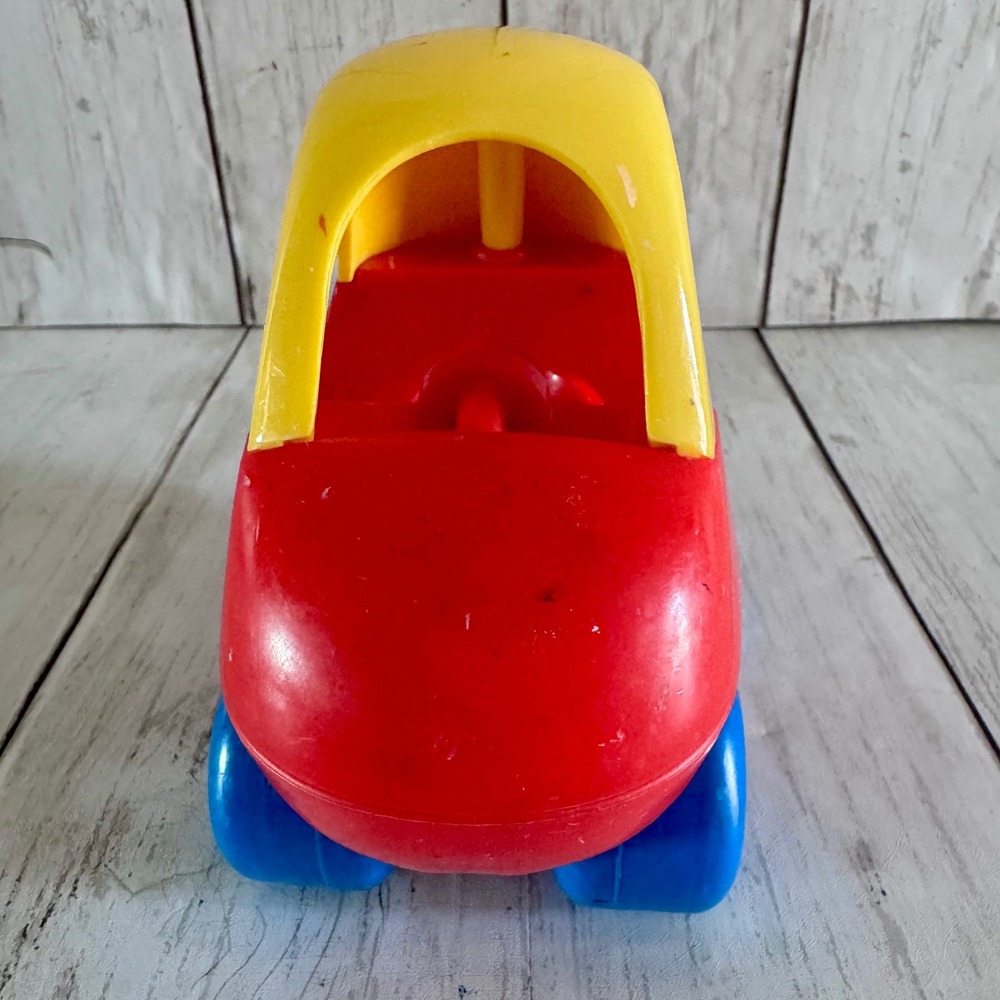 Vintage Fisher Price Little People Toddle Tots Chunky 5 Figures Cozy Coupe Set - Picture 7 of 11